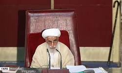 خبرگزاری فارس: رهبر انقلاب برای حل مشکلات مردم اختیارات حداکثری به قوا دادند/ سران قوا پاسخگو باشند